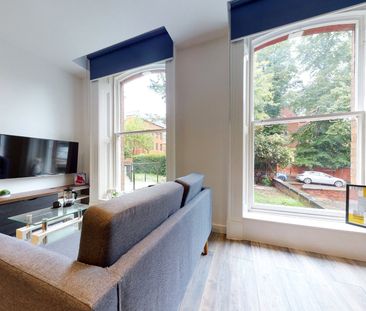 Apt 1, 27 Hyde Terrace - Photo 2