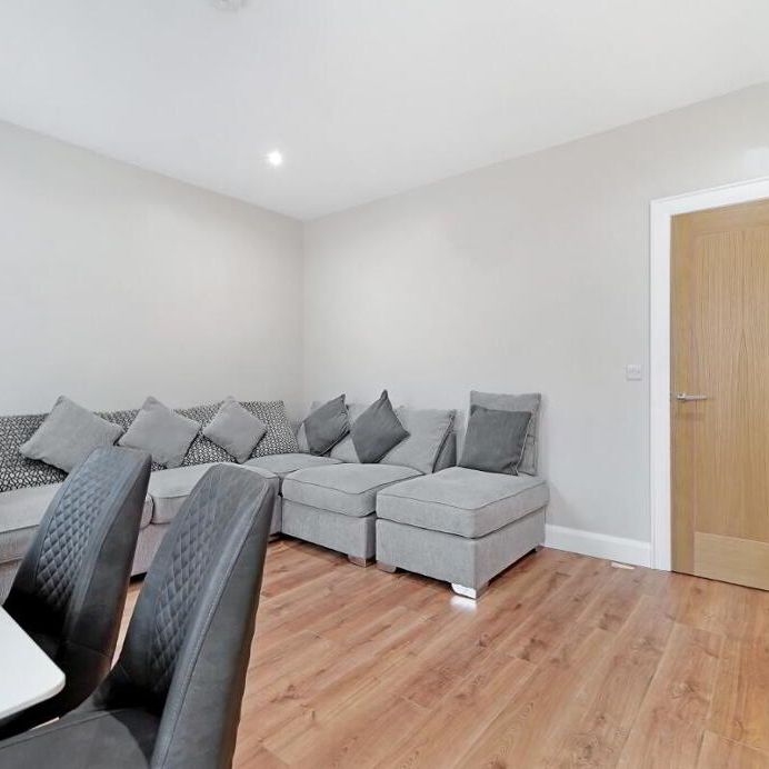 Apt 2, 8 Newington Street, Belfast, BT15 2HQ - Photo 1