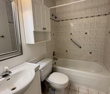 125 Wellington Street, Barrie - Photo 3