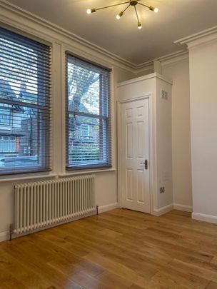 1 Bed Flat, Stately Court, LU3 - Photo 1