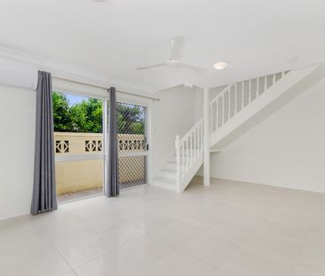 Unit 2, 8 Lowth St, Rosslea - Photo 2