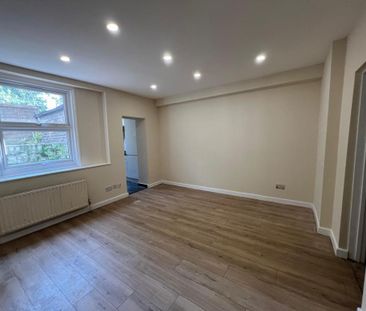 3 bedroom duplex to rent - Photo 4