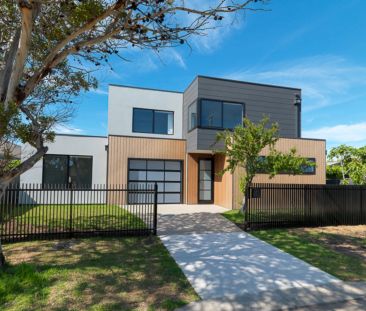Luxury Townhouse - Photo 6