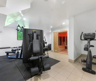 Renovated 1-Bedroom Apartment in Prime City-Edge Location - Photo 4