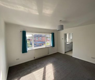 2 bedroom maisonette to rent - Photo 1