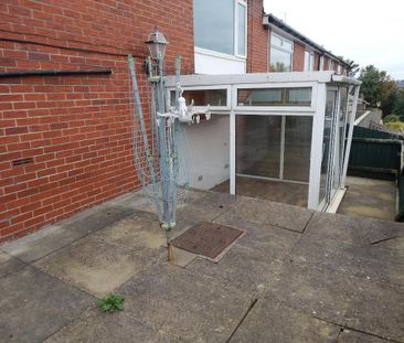 2 bedroom terraced house to rent - Photo 4