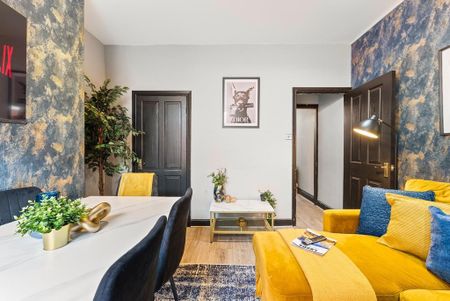 4 bedroom terraced house to rent - Photo 5