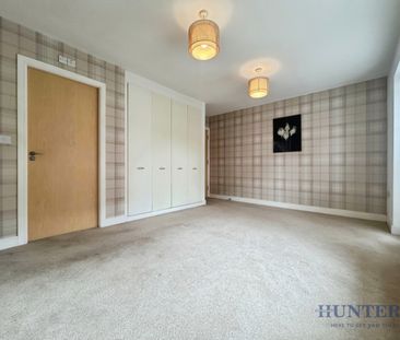 2 bedroom Flat To Let Total Size: 765 SQ FT - Photo 4