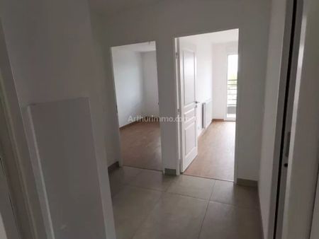Location Appartement 3 pièces 66 m2 à Montfermeil - Photo 2