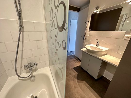 T2 CHAMALIERES PROCHE PARC MONTJOLY - Photo 1