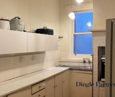 Charming Fully Furnished 1-Bedroom Apartment Moments from Fitzroy G... - Photo 3