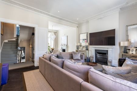 Chester Square, Westminster, London, SW1W - Photo 4