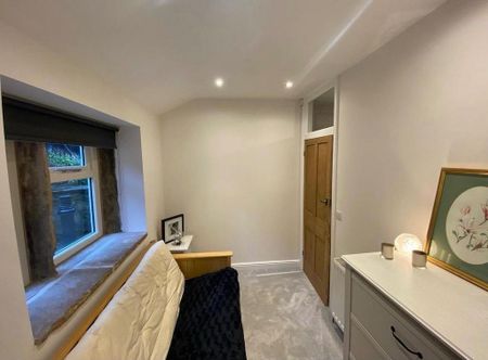 2 bedroom cottage to rent - Photo 2