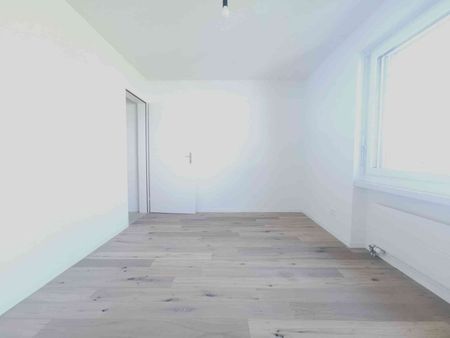 3.5 Zimmer, 100 m², 1. Stock - Photo 4