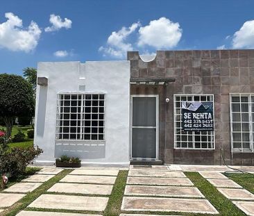 Casa en Renta en Paseos del Bosque, Querétaro - Photo 1