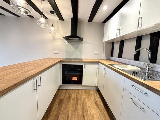 2 bedroom house to rent - Photo 1