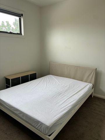 West Footscray - Photo 2