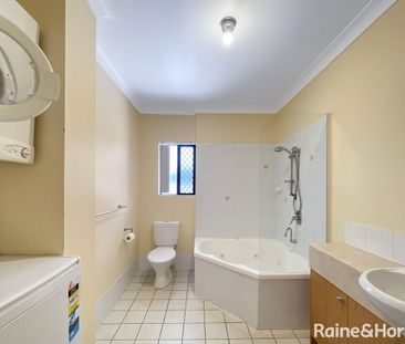 5/101 Sir Fred Schonell Drive, St Lucia, QLD 4067 - Photo 4