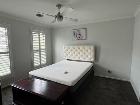 Partly Furnished Home - Photo 3