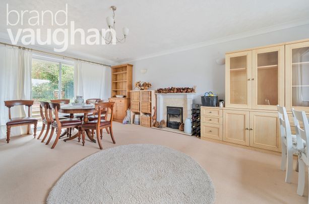 4 bedroom detached house to rent - Photo 1