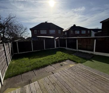 2 bedroom semi-detached house to rent - Photo 6