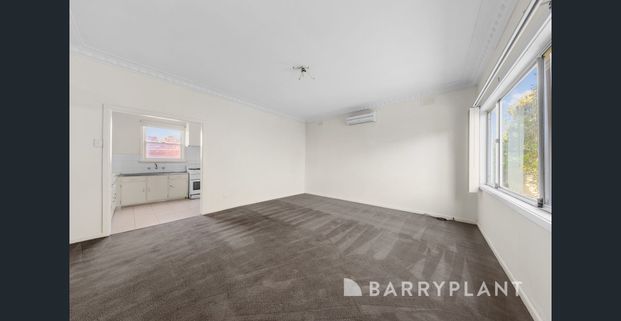 Convenient Location! - Photo 1