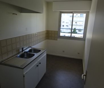 Location Appartement 2 pièces 46m² - Photo 4