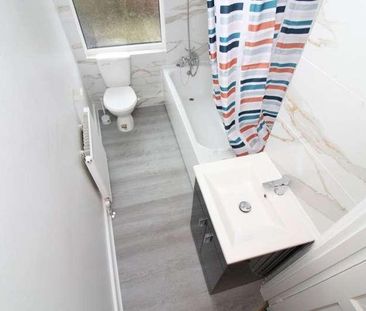 Home Lane - - Bed House, S6 - Photo 4