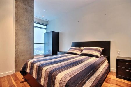 Appartement à louer - Québec (Sainte-Foy/Sillery/Cap-Rouge) (Cité-Universitaire) - Photo 2