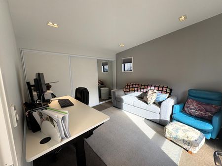 Quality living in Arrowtown - Photo 3