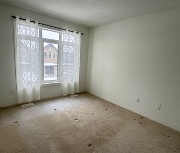 For Lease - 534 Rioja Street, Kanata, Ontario - Photo 3