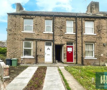 2 bedroom end of terrace house to rent - Photo 3