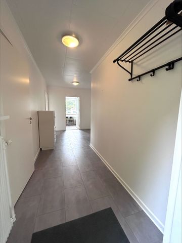 Utäng, Skärhamn - Photo 2