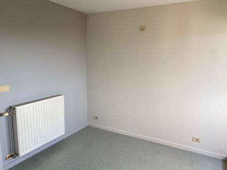 Instapklaar 2-slpk APPARTEMENT + GARAGE - Photo 3