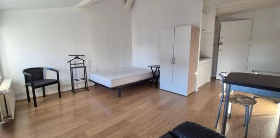 Appartement 1 pièce - 71000 Mâcon - Photo 2