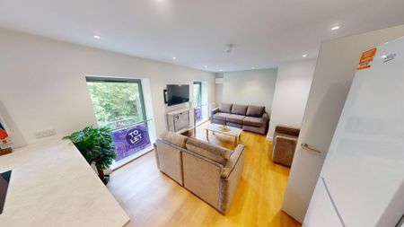 6 bedroom apartment to rent - Photo 2