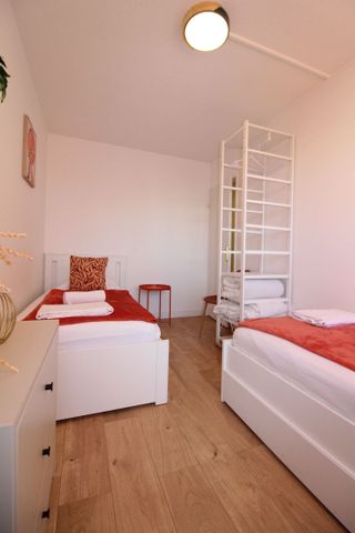 Location Appartement 3 pièces 83m² - Photo 4