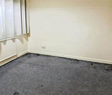 3 bedroom detached house to rent - Photo 4