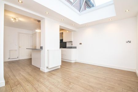 3 bedroom townhouse to rent - Photo 5