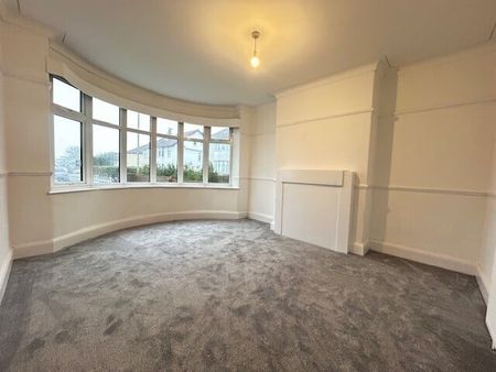 Moorland View, Leeds - Photo 5