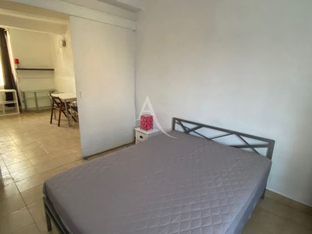 Location Appartement 2 pièces 28m² - Photo 4