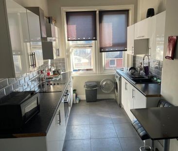 1 bedroom house to rent - Photo 2