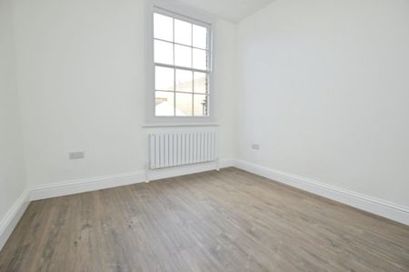 1 bedroom House To Let Total Size: 442 SQ FT - Photo 2