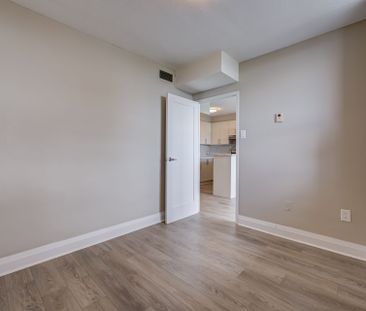 For Lease - 40 Pleasant Boulevard Unit# 2803, Toronto, Ontario - Photo 6