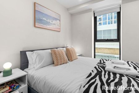 206/10 Balfours Way, Adelaide, SA 5000 - Photo 2