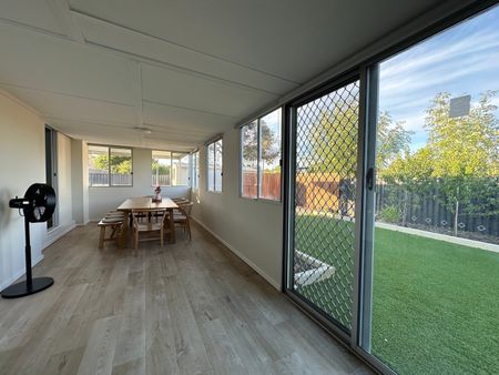 East Cannington - Photo 2