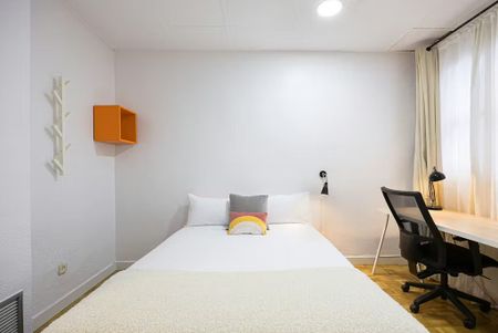 Calle de Alberto Aguilera, Madrid, Community of Madrid 28015 - Photo 5