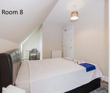 9 bedroom flat share to rent - Photo 1