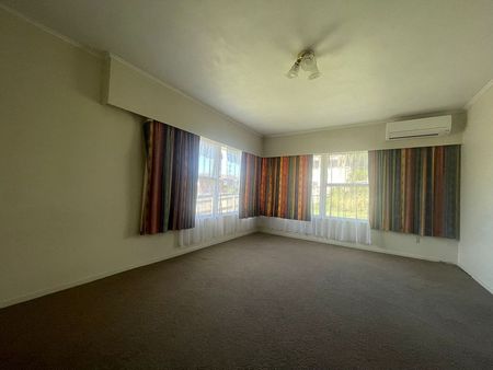 Best Deal 2BR Unit in Hillcrest! - Photo 3