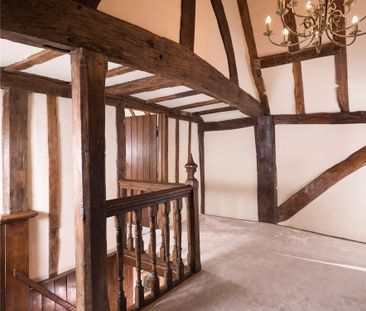 6 bedroom detached house to rent - Photo 1